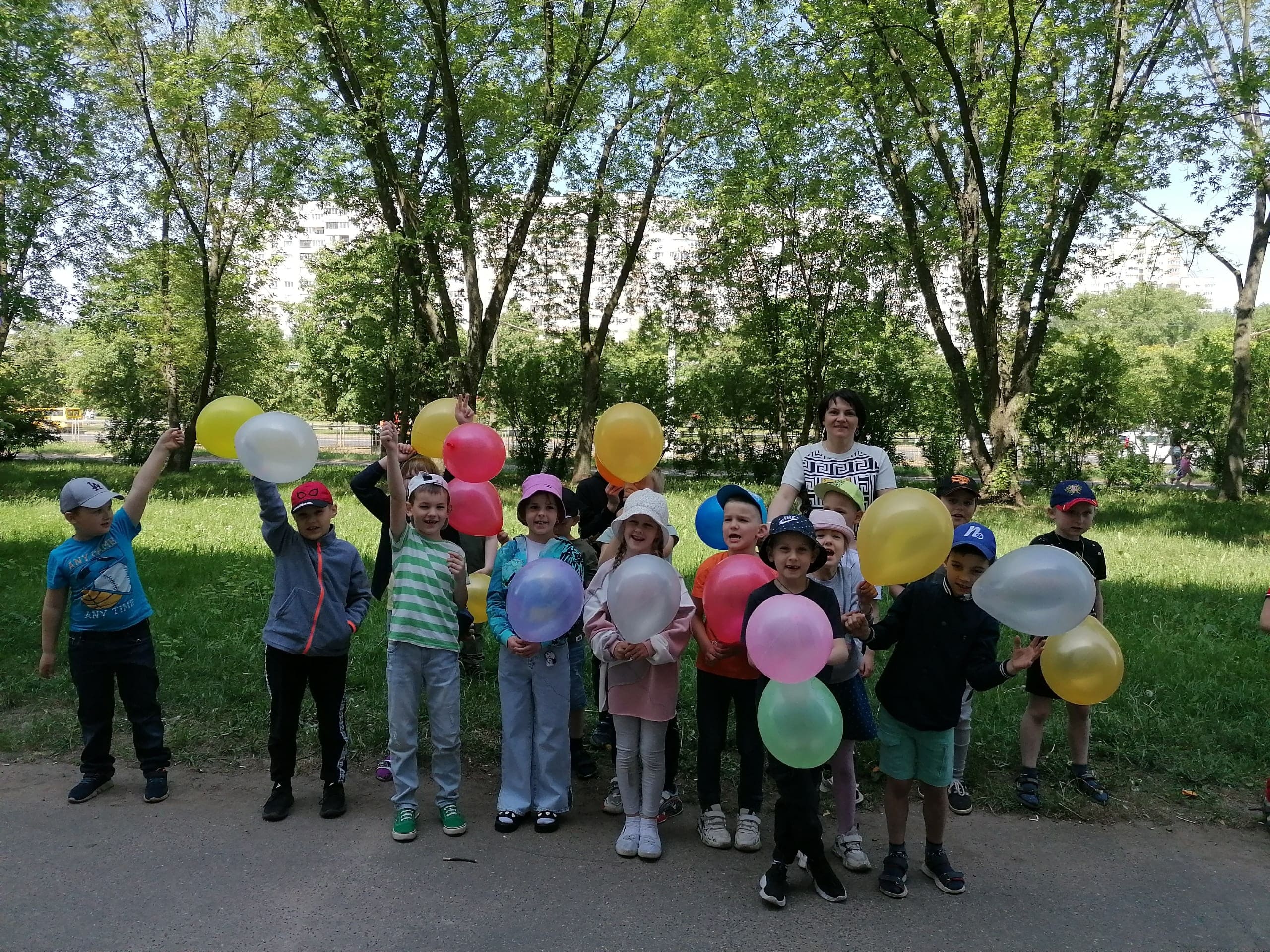 Разноцветный мир детства - Централизованная система государственных  публичных библиотек г.Минска